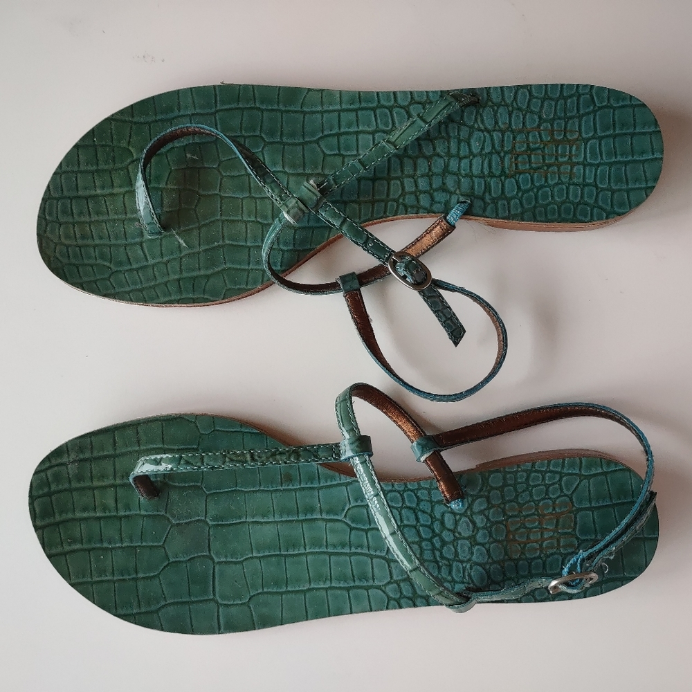 Pelle sandals